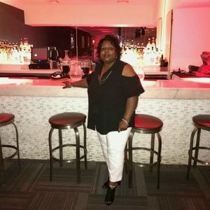 Meet your Posher, Brenda